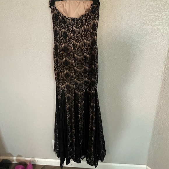 Betsy & Adam Dresses & Skirts - Beautiful Party Dress